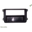 FACADE AUTORADIO VOLKSWAGEN GOLF PLUS 2006- - NOIR